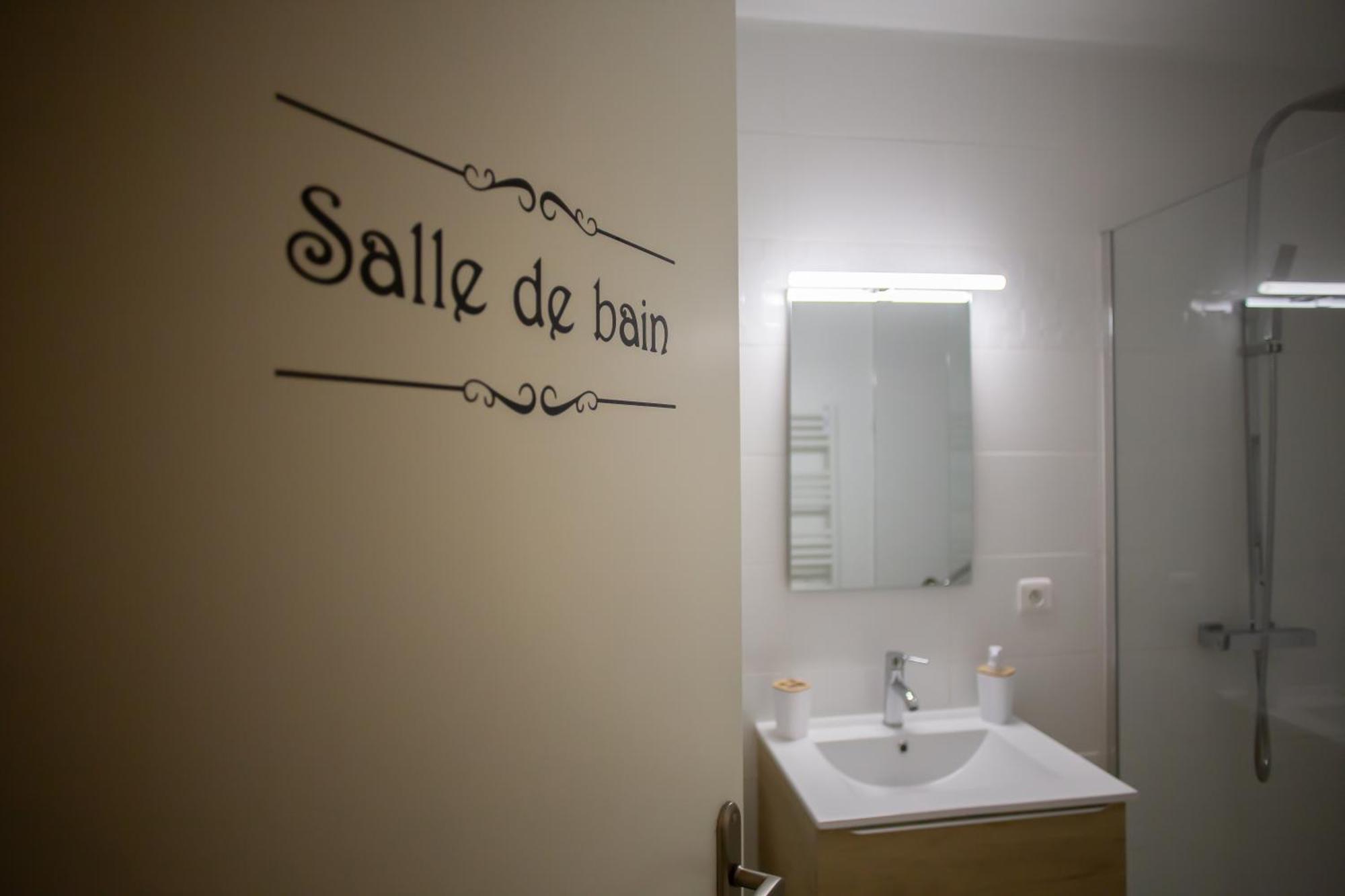 Le Cypres - Appartement Ideal Pour Vos Vacances Ou Vos Deplacements Professionnels A Beziers Ngoại thất bức ảnh