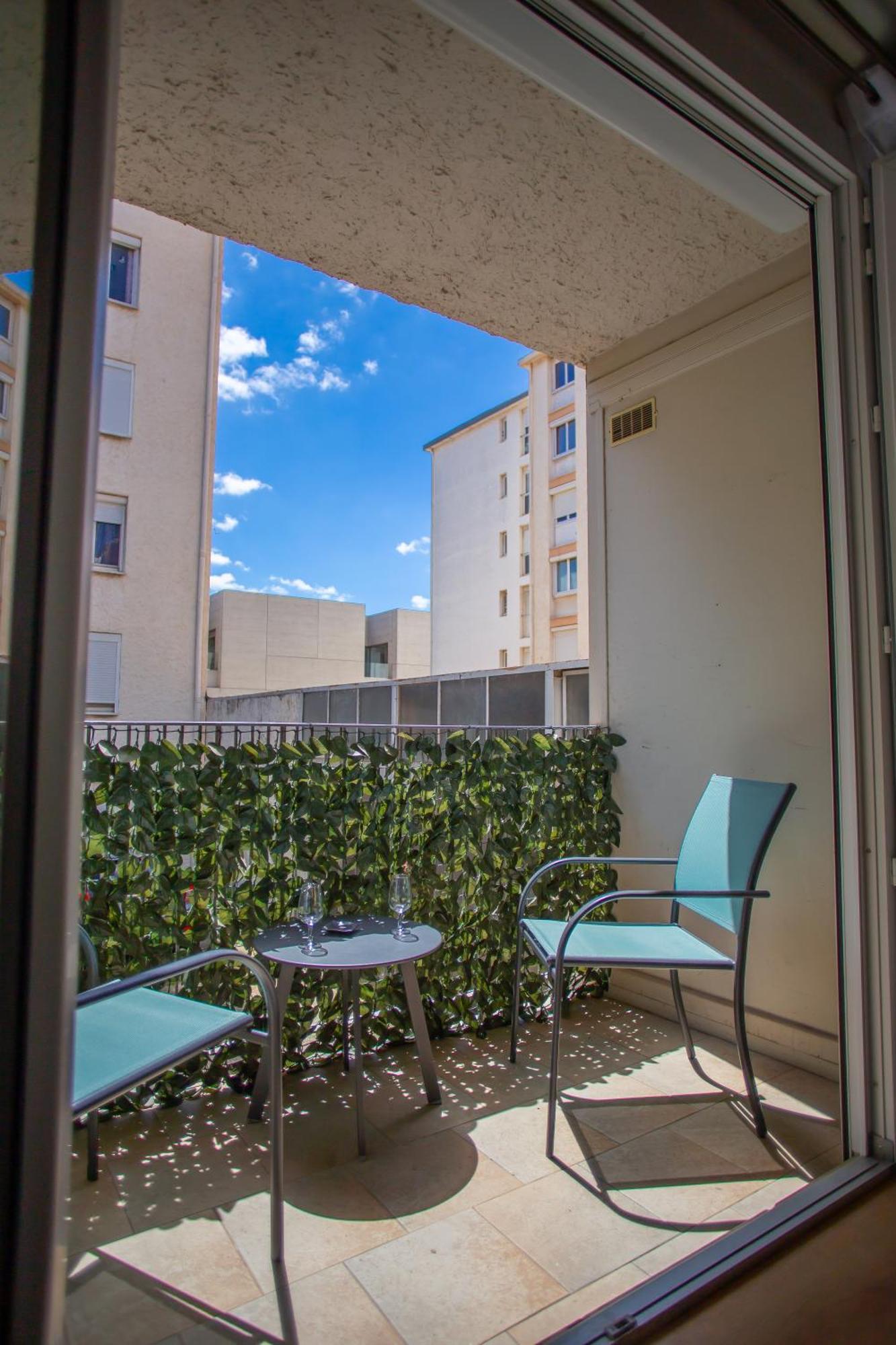 Le Cypres - Appartement Ideal Pour Vos Vacances Ou Vos Deplacements Professionnels A Beziers Ngoại thất bức ảnh